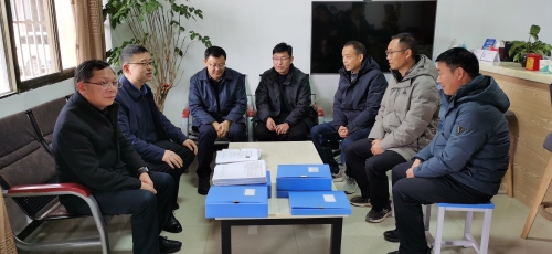 12.19县委书记高宇明带队到道院社区调研巩固拓展脱贫攻坚成果同乡村振兴有效衔接工作 (2) 12.19县委书记高宇明带队到道院社区调研巩固拓展脱贫攻坚成果同乡村振兴有效衔接工作 (2)