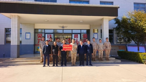 77bfaf509b1bfea8c4f909356511f8f1