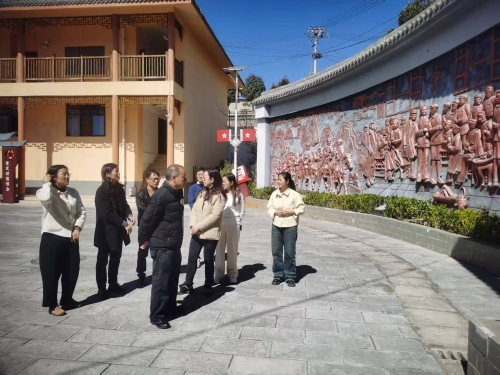 5e93e6d35fc0742bb2a75d6bf8daa855