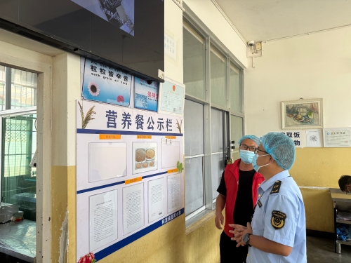 开展学校食堂检查